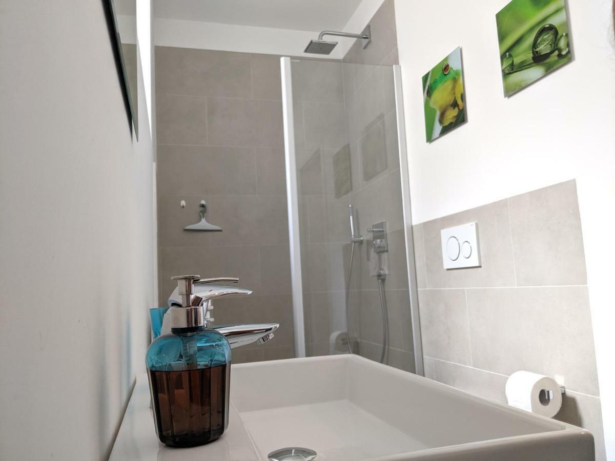 1 Zimmer Apartment Ratingen Ost מראה חיצוני תמונה
